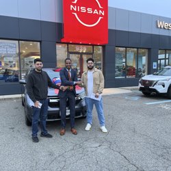 Nissan of Westbury