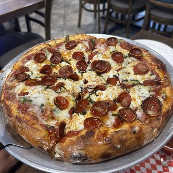 2 Brother's Pizza - Med. Bee Sting - Pizza Near Me - Riverside, California 2 Brother's Pizza - Med. Bee Sting - Pizza Near Me - Riverside, California