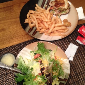 Holiday Inn Canton - Turkey burger and fries - Hotels Near Me - Canton, Ohio