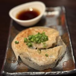 Yoko Yoko Ramen - Panfried gyoza