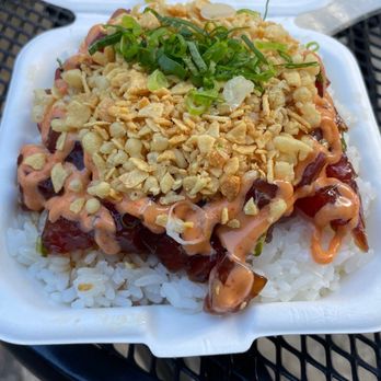 Sato Seafood - Hawaiian Munchies - Poke Near Me - Honolulu, Hawaii