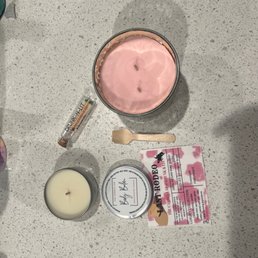 Candle Scent: White Tea & Volcanic Ash Candle Color: Pink Silver with Red (it sets ~4 shades lighter) Body Balm: White Tea & Grapefruit Candle Scent: White Tea & Volcanic Ash Candle Color: Pink Silver with Red (it sets ~4 shades lighter) Body Balm: White Tea & Grapefruit