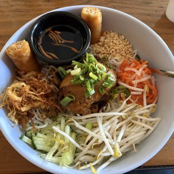 Pho La Vache - Beef Vermicelli noodle salad - Vietnamese Near Me - Los Angeles, California Pho La Vache - Beef Vermicelli noodle salad - Vietnamese Near Me - Los Angeles, California