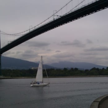 Stanley Park - Lions Gate Bridge - Parks Near Me - Vancouver, British Columbia