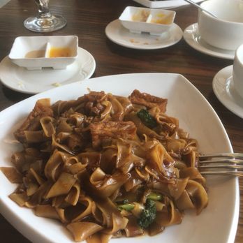 Lime Leaf - Thai Near Me - Spartanburg, South Carolina