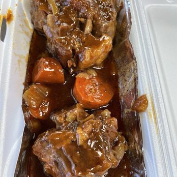 1930 Classic Kitchen - Oxtails - American Near Me - Kansas City, Kansas
