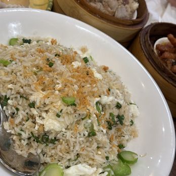 Pearl Bay Tea House - Crab fried rice - Tea Rooms Near Me - San Leandro, California