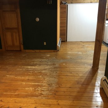 Mr. Sandless - Southeast Mass - Kitchen Before (Bob & Judy) - Flooring Near Me