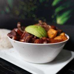 Mendoza's Colombian Cafe - Cazuela de frijoles