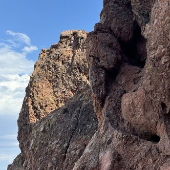 Hole-in-the-Rock - Hiking Near Me - Phoenix, Arizona Hole-in-the-Rock - Hiking Near Me - Phoenix, Arizona