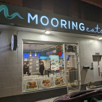 Mooring Eats - Storefront - Middle Eastern Near Me - Toronto, Ontario