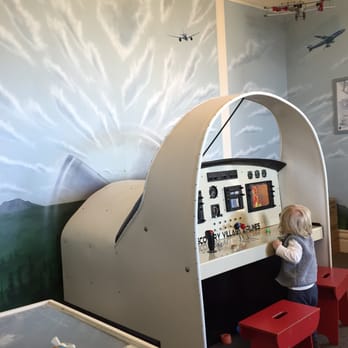 Gilbert House Children's Museum - Aviation room with wind tunnels! - Children's Museums Near Me - Salem, Oregon Gilbert House Children's Museum - Aviation room with wind tunnels! - Children's Museums Near Me - Salem, Oregon