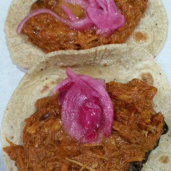 Guisados - Cochinita pibil - Tacos Near Me - Burbank, California