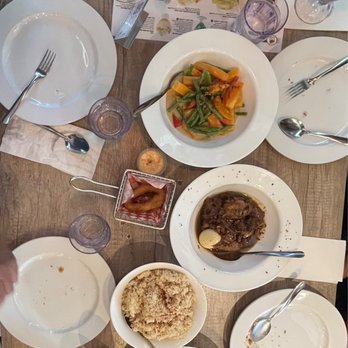 Casa Manila - Filipino Near Me - Toronto, Ontario