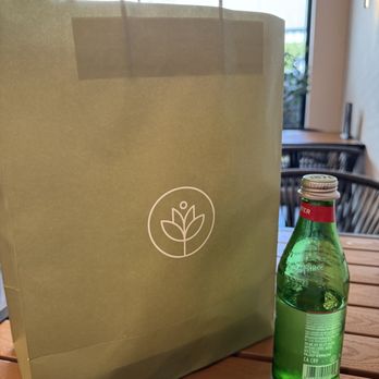 Faregrounds - Sandwiches Near Me - Beverly Hills, California