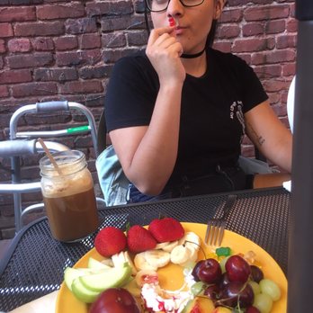 Caffe Mona La Bistro - Breakfast & Brunch Near Me - Pittsburgh, Pennsylvania