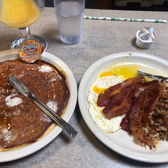 Franks Diner - Yummy! - Diners Near Me - Kenosha, Wisconsin