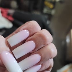Blink Nails Bar