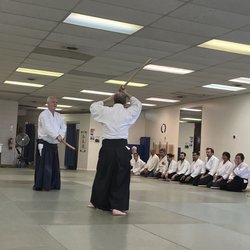 Aikido School of Central Ohio - Attack avoidance practice