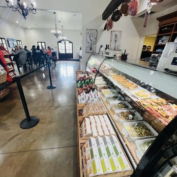 La Cucina - VJB Cellars - Italian Near Me - Kenwood, California La Cucina - VJB Cellars - Italian Near Me - Kenwood, California
