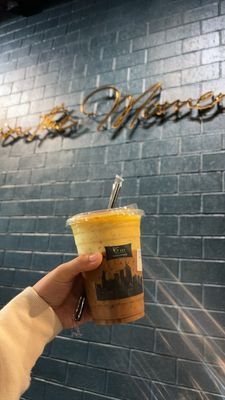 Em Coffee House by null