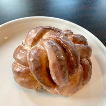 Leviathan Bakehouse - Lemon cinnamon roll - Bakeries Near Me - Indianapolis, Indiana