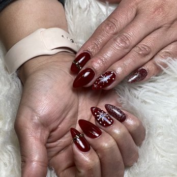 Deja Vu Nail Spa - Art nail for Christmas - Nail Salons Near Me - Sebastopol, California Deja Vu Nail Spa - Art nail for Christmas - Nail Salons Near Me - Sebastopol, California