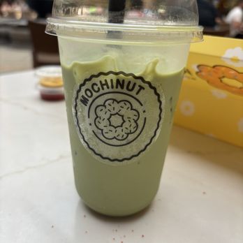 Mochinut - Long Beach - Green Tea Boba Milk Tea - Donuts Near Me - Long Beach, California