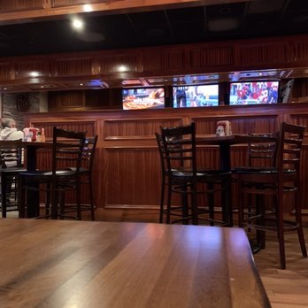 The Lodge Bar & Grill - Dining room/bar - American Near Me - Randolph, Massachusetts