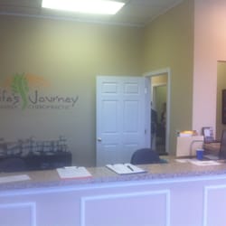 Holistic Healing and Chiropractic Center - Front desk