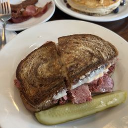 Rueben Reuben Sandwich Rueben Reuben Sandwich