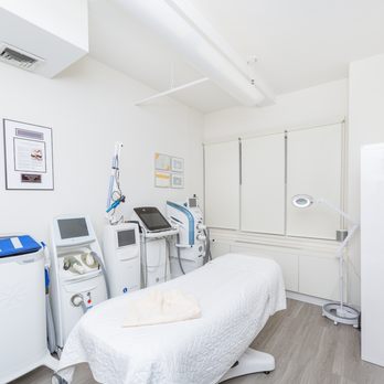 Trifecta Med Spa 57 - Laser room - Medical Spas Near Me - New York, New York Trifecta Med Spa 57 - Laser room - Medical Spas Near Me - New York, New York