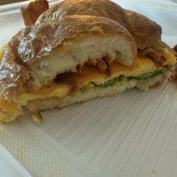 Grill & Vine - Breakfast sandwich - Salad Near Me - Denver, Colorado