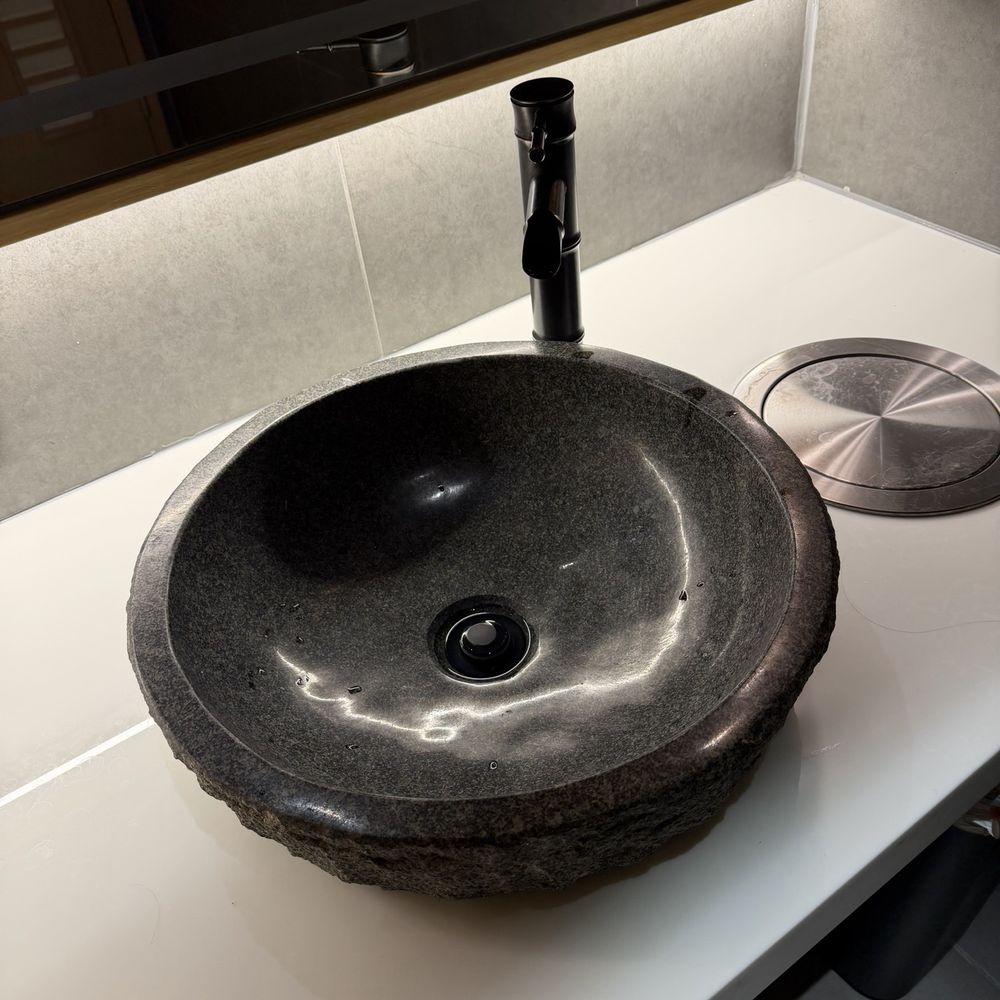 Kyuramen - Bathroom sink - Ramen Near Me - Naperville, Illinois Kyuramen - Bathroom sink - Ramen Near Me - Naperville, Illinois