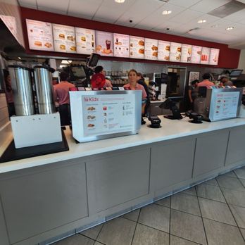 Chick-fil-A - Fast Food Near Me - Miami, Florida