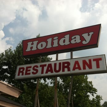 Holiday Restaurant - Restaurant sign off road at base of bridge. - Breakfast & Brunch Near Me - Rockingham, North Carolina Holiday Restaurant - Restaurant sign off road at base of bridge. - Breakfast & Brunch Near Me - Rockingham, North Carolina