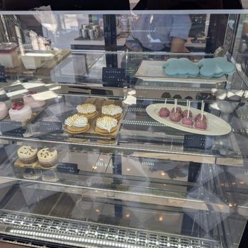 Fleur De Lys Bakery - Coffee & Tea Near Me - Vaughan, Ontario