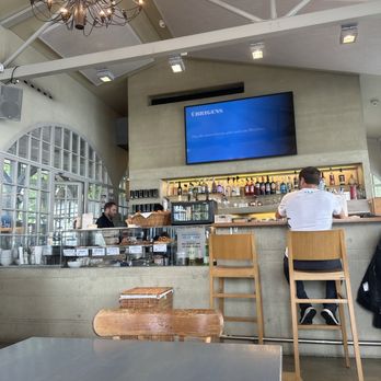 LUZ Seebistro - Bistros Near Me - Lucerne, LU LUZ Seebistro - Bistros Near Me - Lucerne, LU
