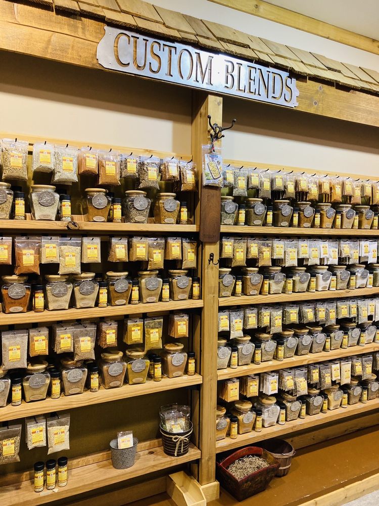 The Spice & Tea Exchange Logo