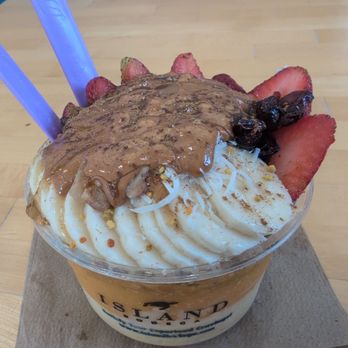 Island Bodega - The sunshine bowl is so good, great customer service. Fast service. Must try!!! - Acai Bowls Near Me - Cerritos, California