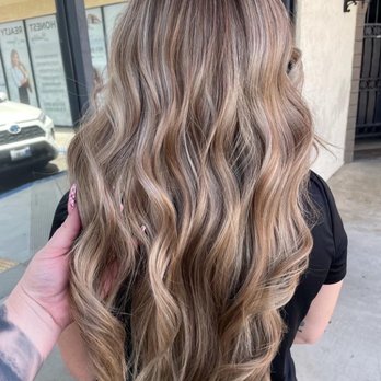 Salon La Vida - Hair Salons Near Me - Hemet, California Salon La Vida - Hair Salons Near Me - Hemet, California
