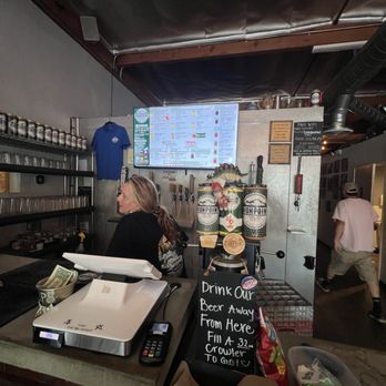 HIGHPOINT Brewing Company - Brewpubs Near Me - San Dimas, California