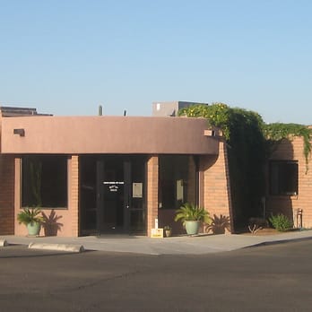 Casas Adobes Pet Clinic - Front entrance of the Clinic - Veterinarians Near Me - Tucson, Arizona Casas Adobes Pet Clinic - Front entrance of the Clinic - Veterinarians Near Me - Tucson, Arizona