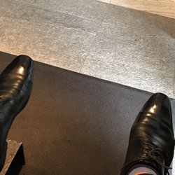 Classic Shoe Shine