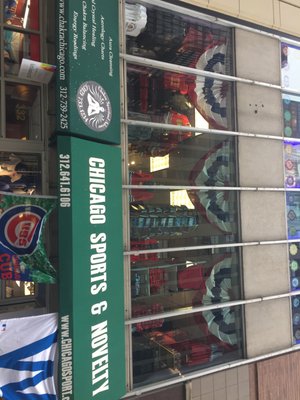 Chicago Sports & Novelty by null