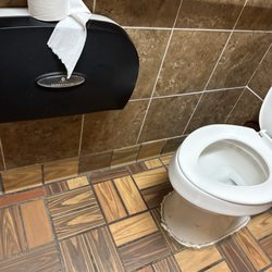 Popeyes Louisiana Kitchen - No, paper
