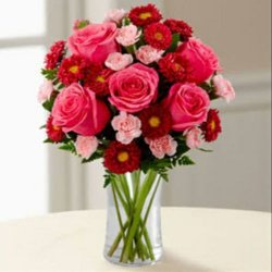 Every Bloom'n Thing - What's listed on the website as the Precious Hearts Bouquet