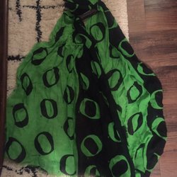 Duck Store - Oregon Duck scarf. I love the color.