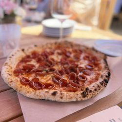 Roblar Winery - Pepperoni pizza