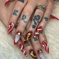 SJB Hair Studio - December nails by Coco
